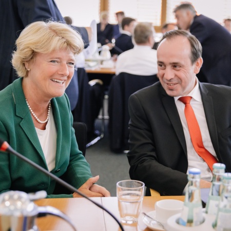 Bundesvorstandssitzung der CDU Deutschlands - Monika Grütters mit Ingo Senftleben, Vorsitzender der CDU Brandenburg